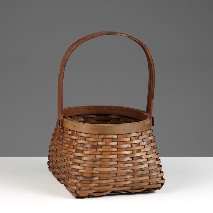 Корзина плетеная (секвойя), 17,5x15x11,5/23,5 см, 1 шт., коричневый Корзина плетеная (секвойя), 17,5x15x11,5/23,5 см, 1 шт., коричневый