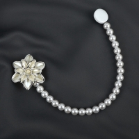 Подхват для штор «Георгин», d = 6 см, цвет белый/бежевый Подхват для штор «Георгин», d = 6 см, цвет белый/бежевый