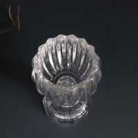 Подсвечник стекло на 1 свечу d=3 см "Перо птицы" прозрачный 8х8х11 см Подсвечник стекло на 1 свечу d=3 см "Перо птицы" прозрачный 8х8х11 см