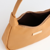 Сумка женская на молнии, цвет бежевый