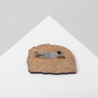 Брошь деревянная &laquo;Екатеринбург&raquo; Дом Севастьянова, цветная