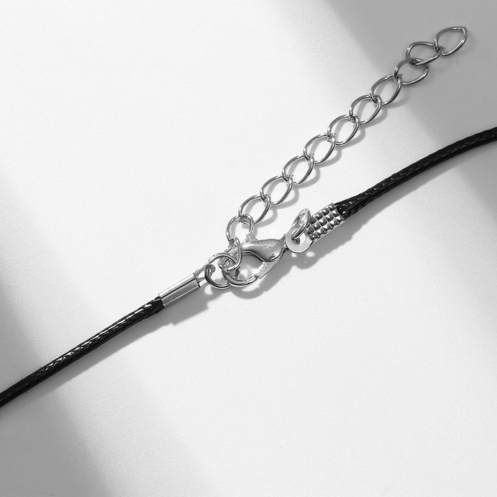 Кулон мужской &laquo;Волк&raquo; защитник, цвет чернёное золото на чёрном шнурке, 40 см