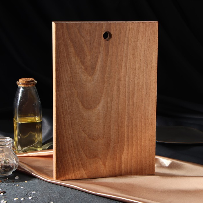 Доска разделочная с отверстием Magistro, цельный массив бука, 30&times;20&times;2,2 см