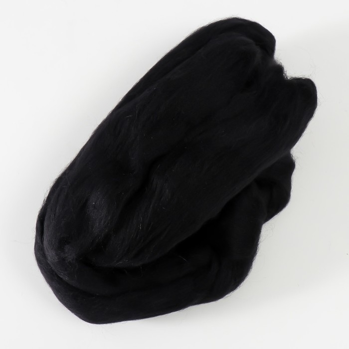 Шерсть для валяния 100% полутонкая шерсть 50 гр (003, черный) Шерсть для валяния 100% полутонкая шерсть 50 гр (003, черный)