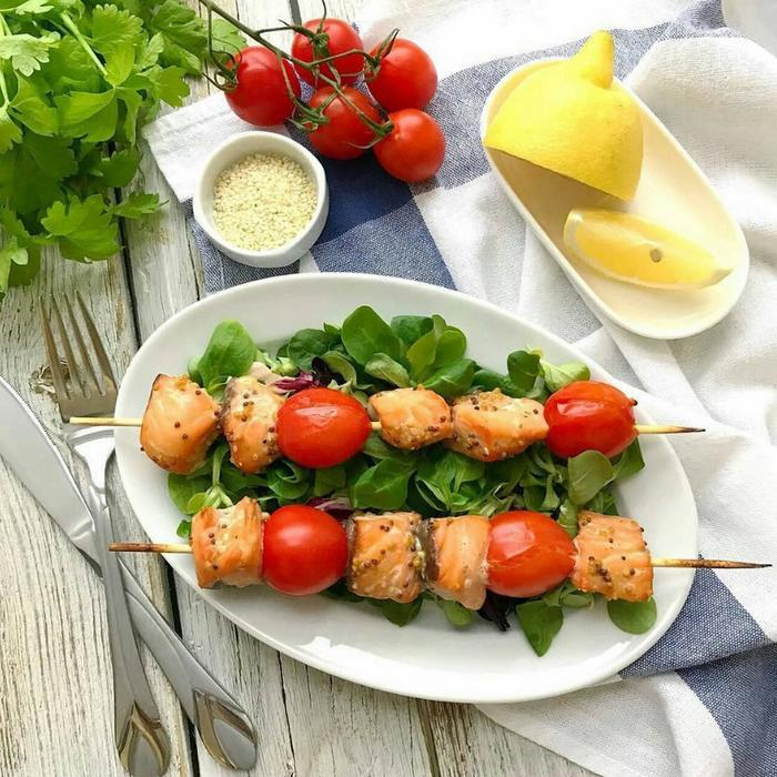 Блюдо фарфоровое овальное Wilmax Olivia, 25,5&times;17 см, цвет белый