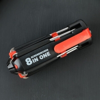 Фонарик-мультитул &laquo;Все по плечу&raquo;, 8 в 1