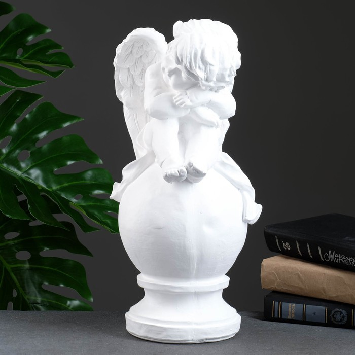 Фигура гипс &laquo;Ангел спящий на шаре&raquo;, белый, 15&times;19&times;40 см