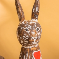 Набор сувенирный "Зайцы с сердечком" дерево, h - 25,20 и 15 см, цв. коричневый