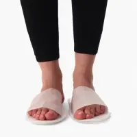 Тапочки одноразовые, антикризисные, подошва 4 мм, белые, 42 р.