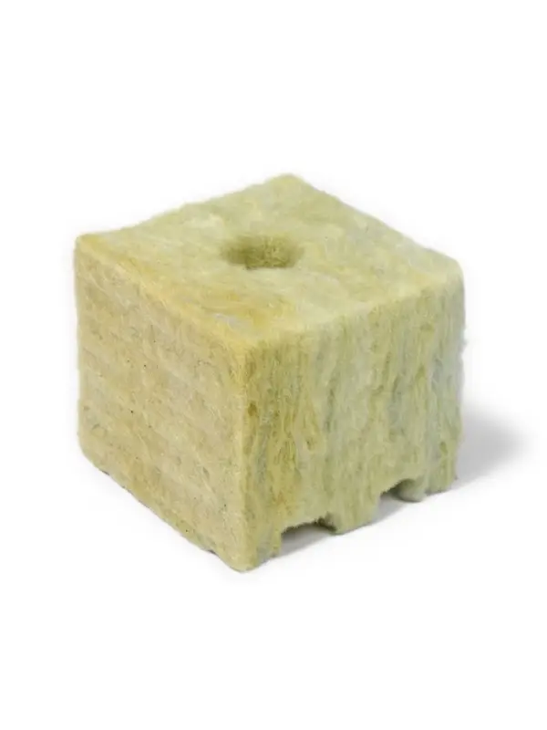 Субстрат минераловатный &laquo;Эковер&raquo;, в кубе, для рассады и гидропоники, отверстие 20 &times; 15 мм, 7.5 &times; 7.5 &times; 6.5 см