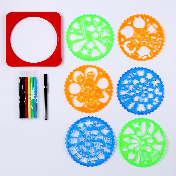 Трафареты &laquo;Фантазия&raquo;, набор 6 шт., 6 шт. фломастеров, ручка, бумага