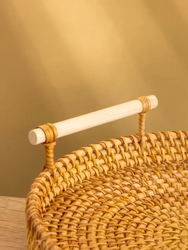 Поднос плетёный 22х22х3 см, ротанг