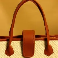 Сумка плетёная на застёжке из пандана 41х16х50 см, бежево-коричневый