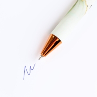 Подарочный набор в тубусе &laquo;Золотому учителю&raquo;: ежедневник, А6, 120 листов, стикеры с липким краем, термостакан 350 мл, ручка