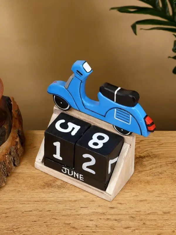 Календарь настольный &laquo;Мопед&raquo;, 14&times;5.5&times;14 см, дерево, синий