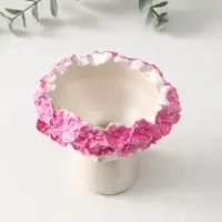 Подсвечник для тонкой свечи &laquo;Девочка в венке малая&raquo;, 7.5&times;9&times;8 см, перламутр