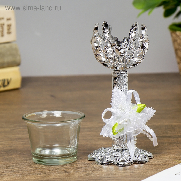 Подсвечник стекло, пластик на 1 свечу Подсвечник стекло, пластик на 1 свечу "Сердцебиение" бокал на ножке серебро 14,5х6х6 см