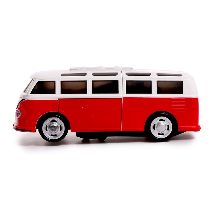 Робот &laquo;Ретро автобус&raquo;, световые и звуковые эффекты, трансформируется