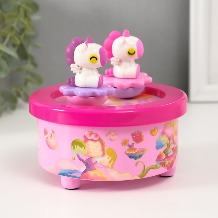 Сувенир музыкальный механический магнитный "Единороги" 12,2х12,2х11,5 см