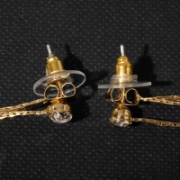 Серьги висячие со стразами &laquo;Селебрити&raquo; нити с бусинами, цвет белый в золоте, 12,5 см