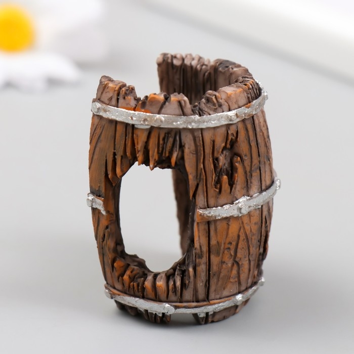 Фигурка для флорариума полистоун Фигурка для флорариума полистоун "Разбитая бочка" 5х3,5х3 см