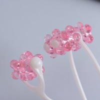 Массажёр для лица и шеи &laquo;Трезубец&raquo;, 23 &times; 5 &times; 2,5 см, цвет белый/розовый