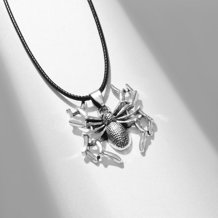 Кулон мужской &laquo;Паук&raquo;, цвет чернёное серебро на чёрном шнурке, 40 см