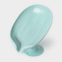 Мыльница со сливом для воды Доляна, на присоске, 12,5&times;9&times;10 см, цвет бирюзовый