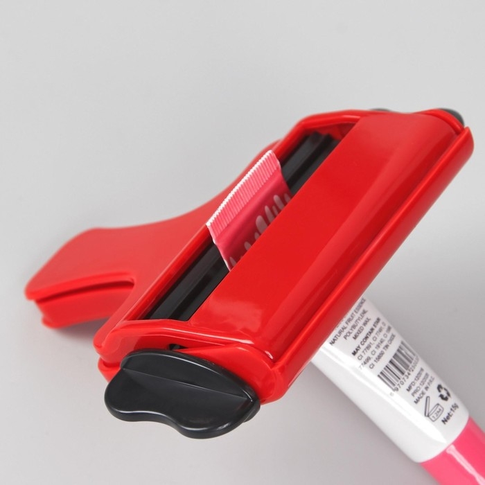 Выжиматель тюбика для краски, 12 &times; 12 см, цвет МИКС