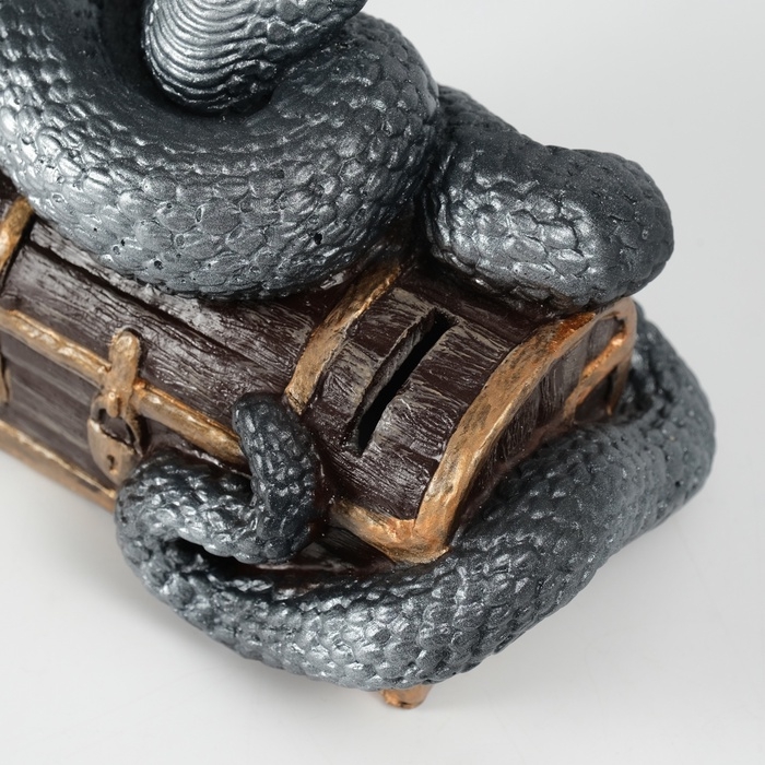 Новогодняя копилка Новогодняя копилка "Кобра на сундуке " 20 х 17 х 12 см, серебристый