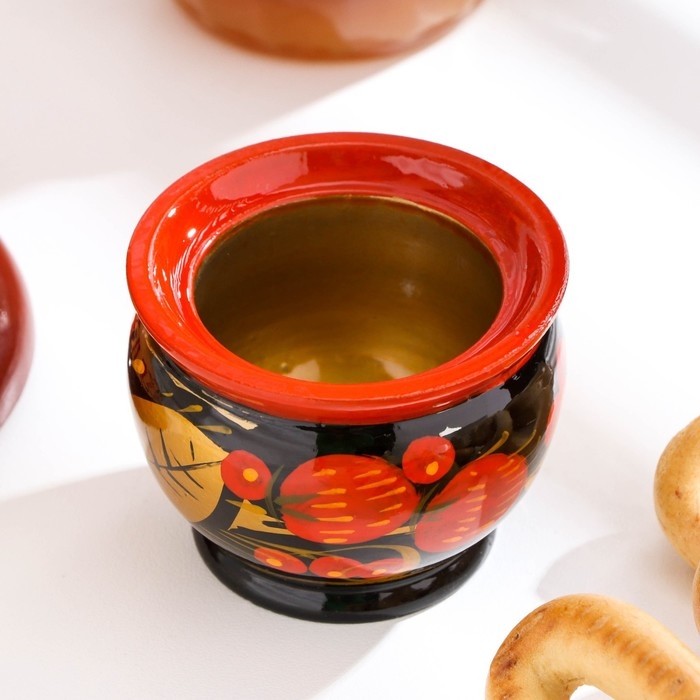 Солонка &laquo;Ягодка&raquo;, с крышкой, 8,5&times;6 см, хохлома