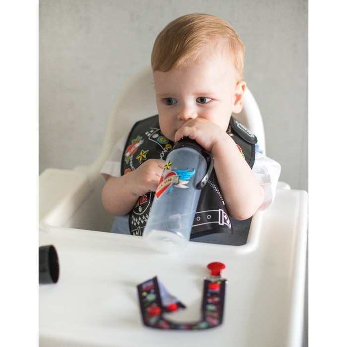 Нагрудник для кормления &laquo;Rock star&raquo; непромокаемый на липучке, с карманом