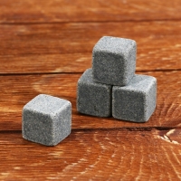 Камни для виски &laquo;Принимаю на грудь&raquo;, 4 шт