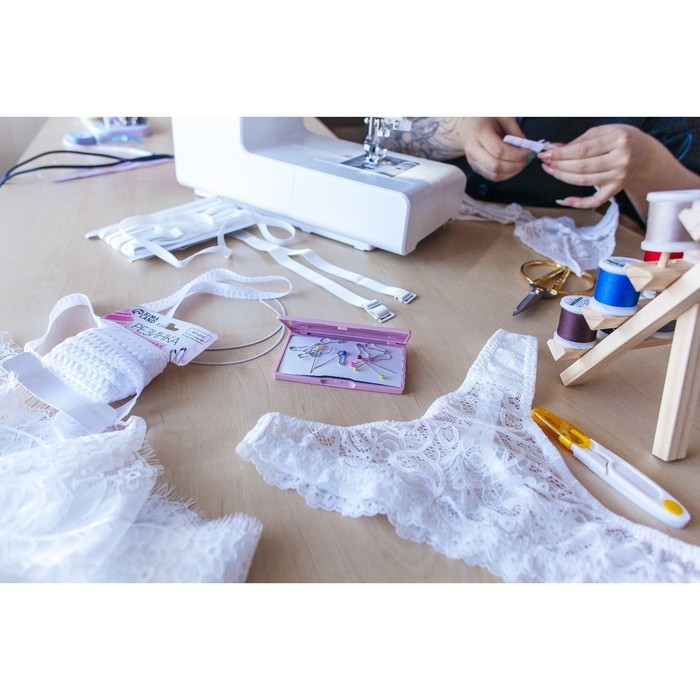 Резинка ажурная бельевая, 14 мм, 10 &plusmn; 1 м, цвет белый