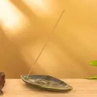 Подставка под благовония "Длинный лист" керамика, цв. зелёный, 17х7х1,5 см