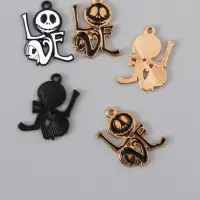 Декор для творчества металл "Жуткая любовь" эмаль МИКС 2,7х2,1 см