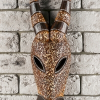 Маска дерево "Буйвол" 50х14х5 см