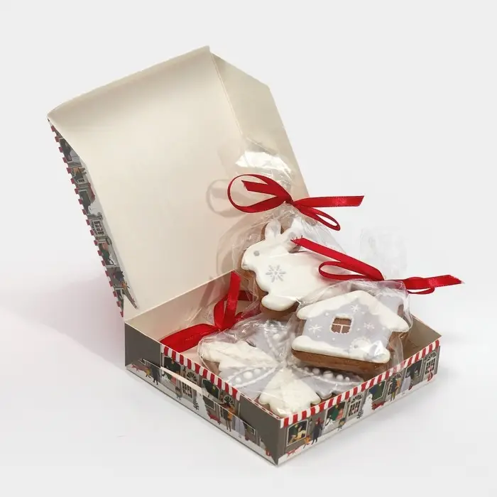 Коробка складная &laquo;Новогодний городок&raquo;, 14 х 14 х 3.5 см