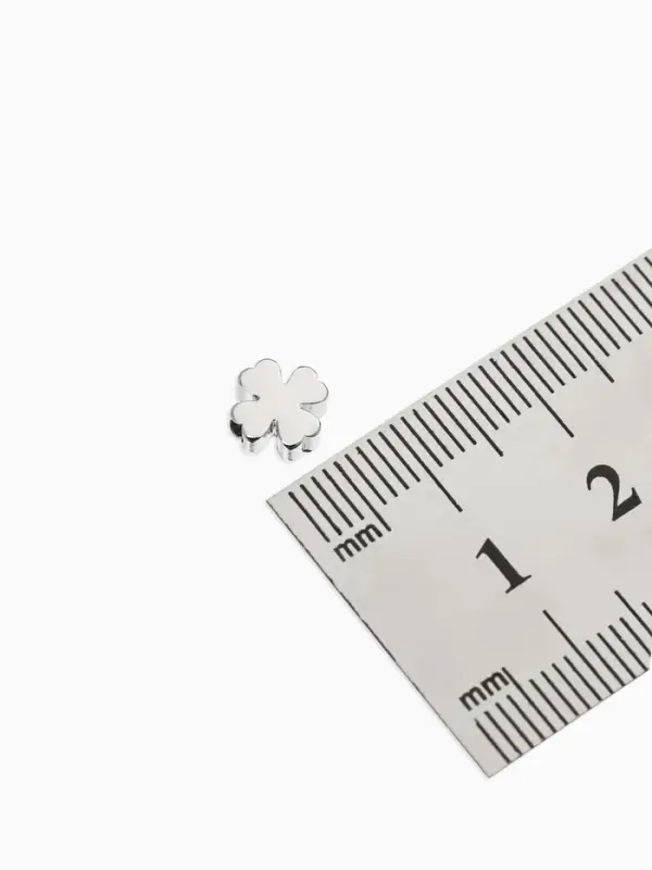 Бусина-разделитель родир. &laquo;Клевер&raquo;, 7&times;7мм, d(вн.)=2мм, (набор 10 штук), медь, цвет серебро