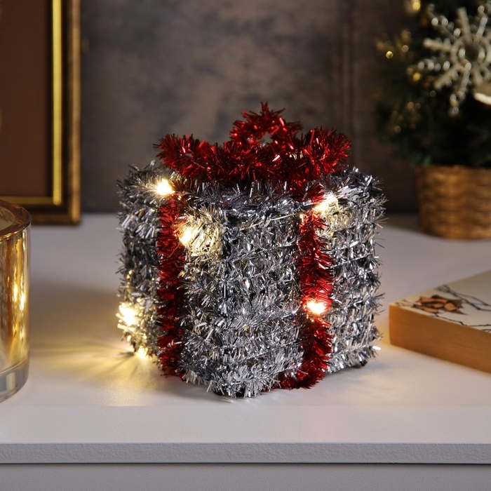 Светодиодная фигура из мишуры &laquo;Подарок серебристый&raquo; 12 &times; 9 см, 10 LED, батарейки AG10х3 (в комплекте), свечение тёплое белое