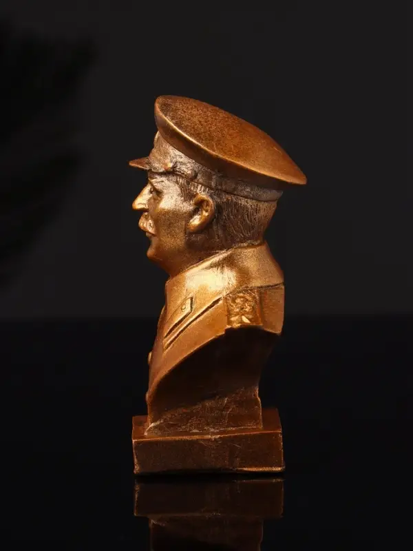 Бюст И.В. Сталин, 10х7х5см, бронза