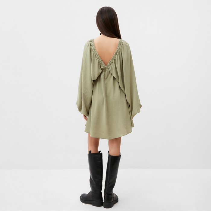 Платье женское MIST с глубоким вырезом р. 44, оливковый Платье женское MIST с глубоким вырезом р. 44, оливковый