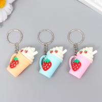 Брелок резина "Клубничный коктейль" 2,5х3,3х5 см Брелок резина "Клубничный коктейль" 2,5х3,3х5 см