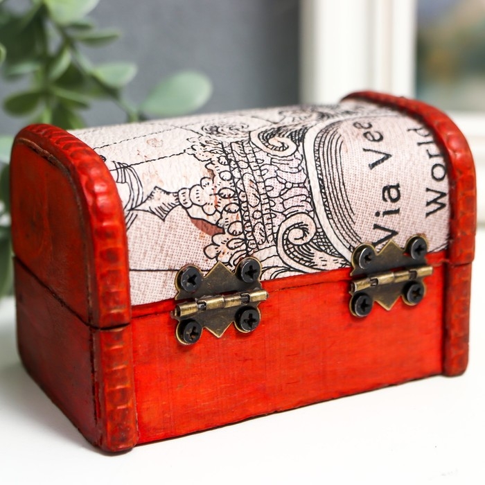 Шкатулка дерево сундучок "Карта" 6х6х9 см