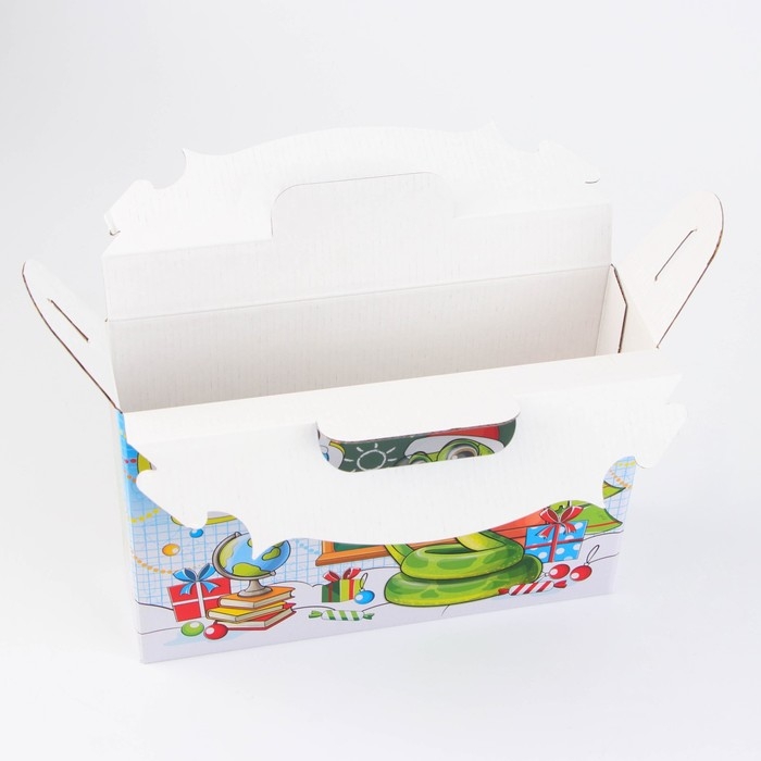 Новый год. Коробка подарочная новогодняя Ларец "Умного НГ" 25,7 х 23 х 6,6 см.