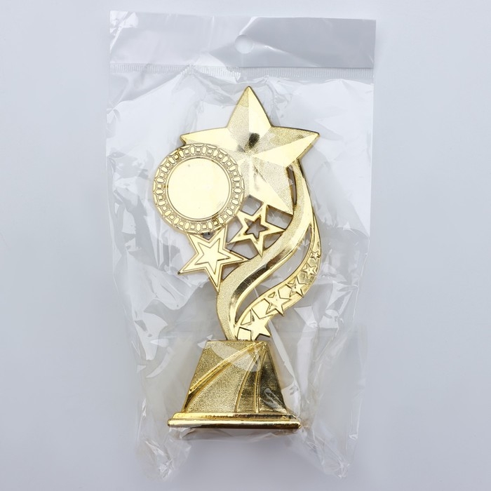 Кубок &laquo;Звезды&raquo;, наградная фигура, золото, 16,5 х 8 х 5,8 см.