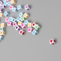 Бусины для творчества пластик "Куб цветные сердца" набор 20 гр 0,4х0,4 см