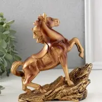 Сувенир полистоун "Рыцарский конь на скале" под бронзу 15,5х6х16 см