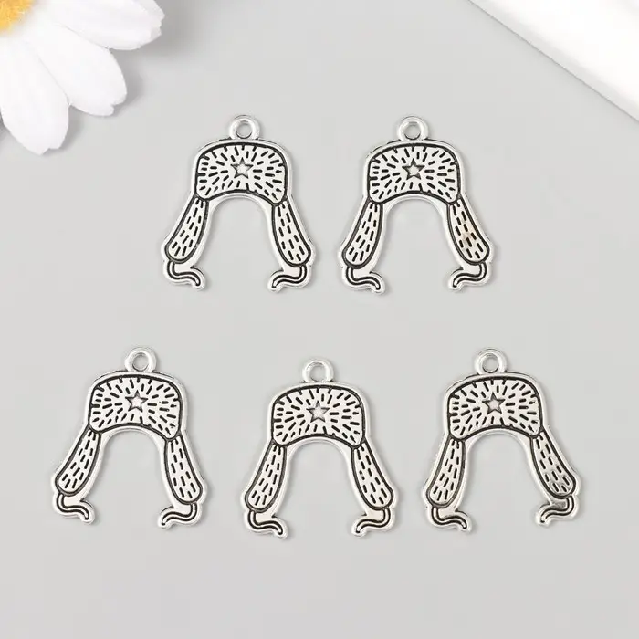 Металлический элемент, декоративная подвеска &laquo;Арт Узор. Шапка ушанка со звездой&raquo;, 2.4&times;2.6 см