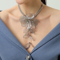 Колье &laquo;Цветок&raquo; распустившийся, цвет серебро, 40 см